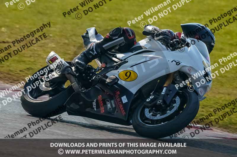 donington no limits trackday;donington park photographs;donington trackday photographs;no limits trackdays;peter wileman photography;trackday digital images;trackday photos